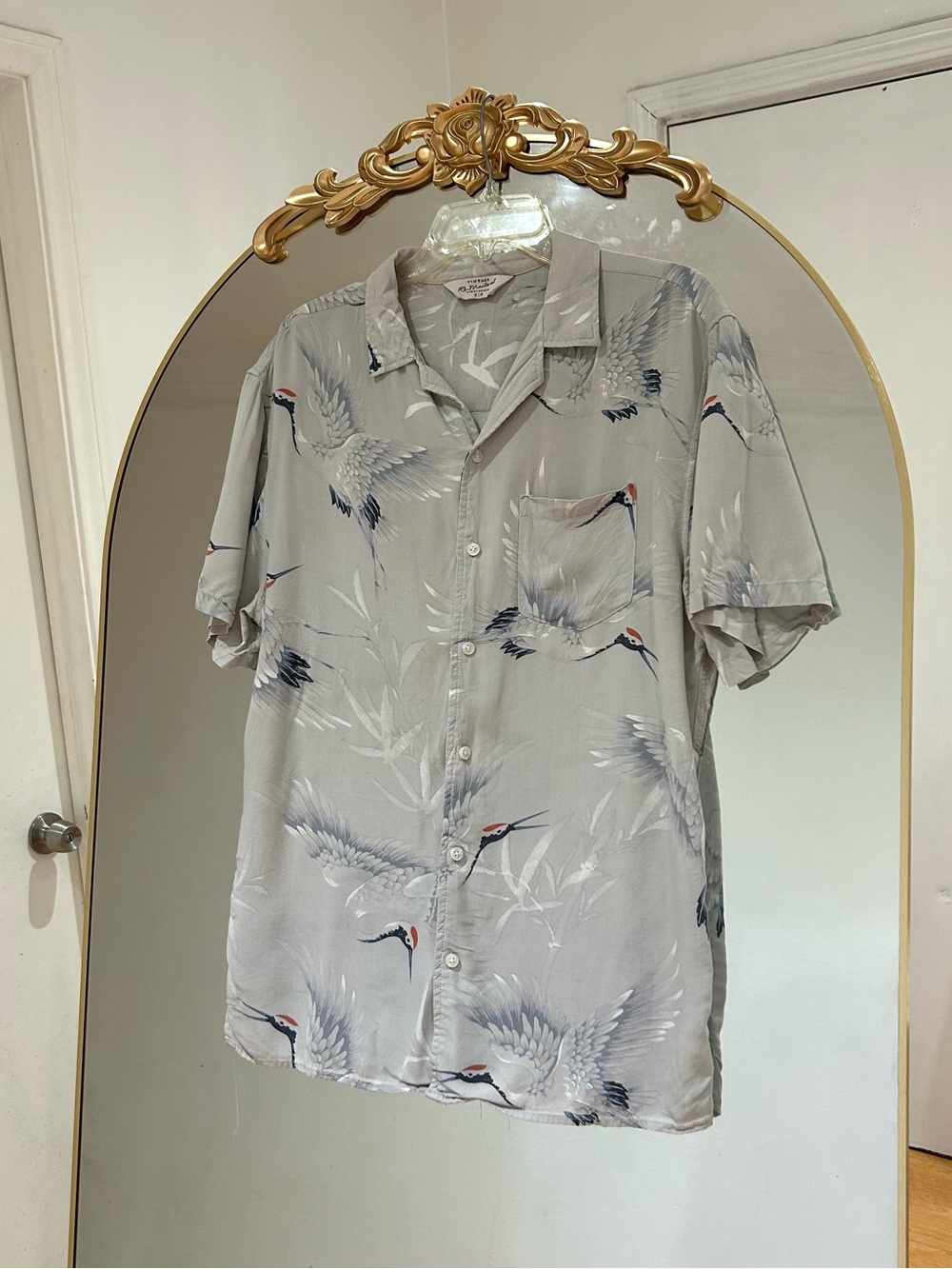 Vintage Remastered by Cotton On Gray Japanese Crane Print Short-Sleeve Shirt, S